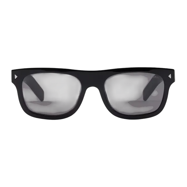 Prada Plaque Métal Iconique Black — Authentic Prada in stock at CLZTURE