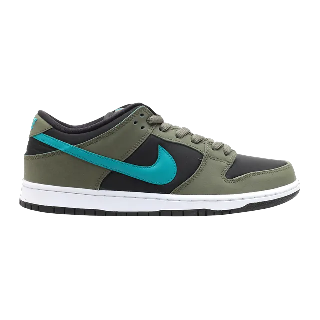 Dunk Low SB Multi-Color — Authentic Nike in stock at CLZTURE