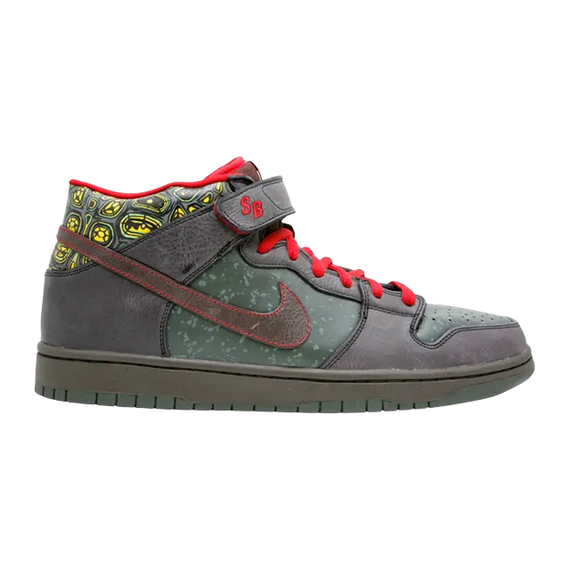 Spot x SB Dunk Mid Premium Moat — Authentic Nike in stock at CLZTURE