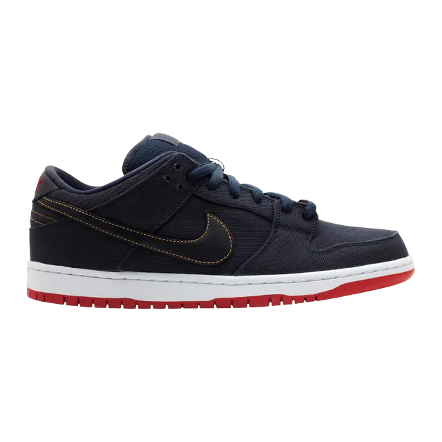 Dunk Low Pro SB Qs s Levi — Authentic Nike in stock at CLZTURE