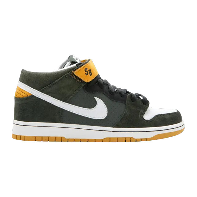 Dunk Mid Pro SB Black — Authentic Nike in stock at CLZTURE