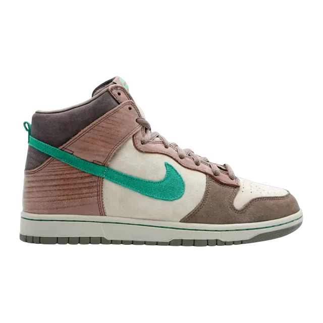 Dunk High Premium SB Tweed Classic Green — Authentic Nike in stock at CLZTURE