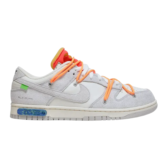 Off-White x Dunk Low Lot 31 of 50 — Authentic Nike in stock at CLZTURE