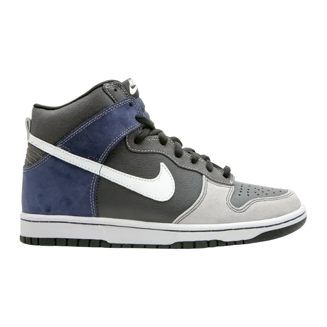 Dunk High Pro SB Un-Futuras — Authentic Nike in stock at CLZTURE