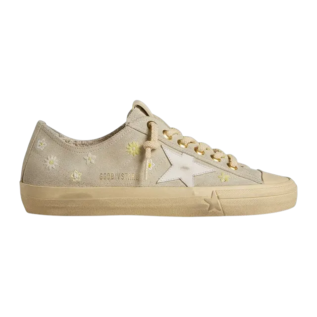 Golden Goose Sneakers V-Star White — Authentic Shoes & Footwear at CLZTURE