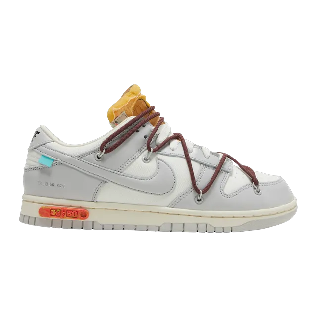 Off-White x Dunk Low Lot 46 of 50 — Authentic Shoes & Footwear at CLZTURE