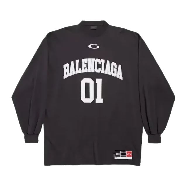 Balenciaga Sweater — Authentic Balenciaga at CLZTURE