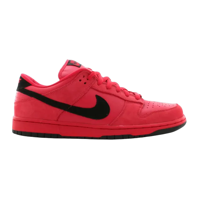 Dunk Low Pro SB True Red — Authentic Nike in stock at CLZTURE