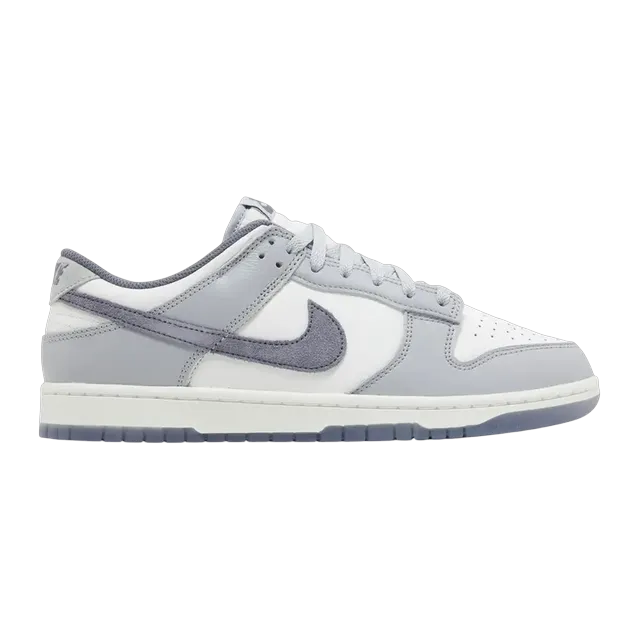 Dunk Low Se Light Carbon — Authentic Nike in stock at CLZTURE