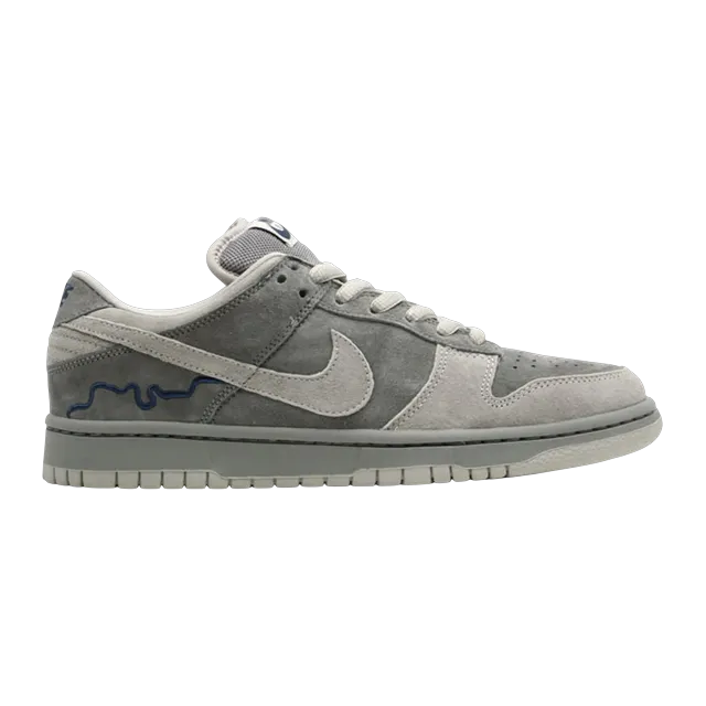 Dunk Low Pro SB London — Authentic Nike in stock at CLZTURE