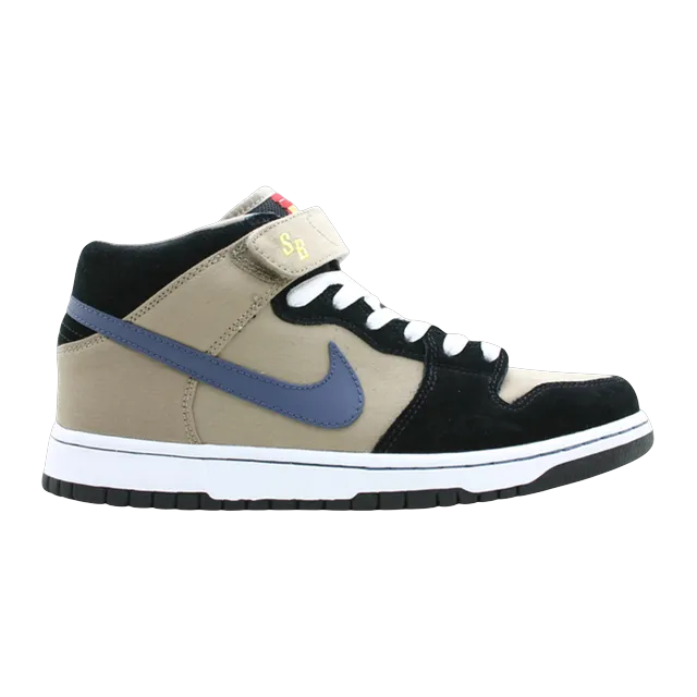 Dunk Mid Premium SB Workwear — Authentic Nike in stock at CLZTURE