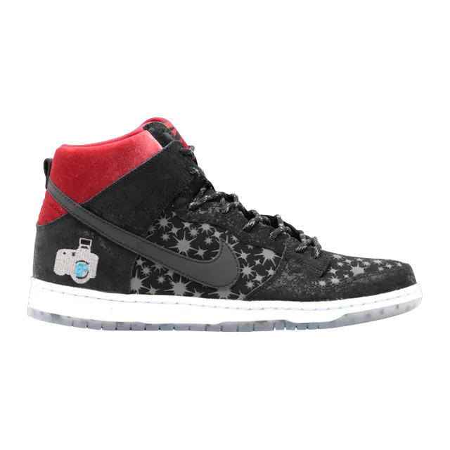 Dunk High Prem SB Bp Qs Paparazzi — Authentic Nike in stock at CLZTURE