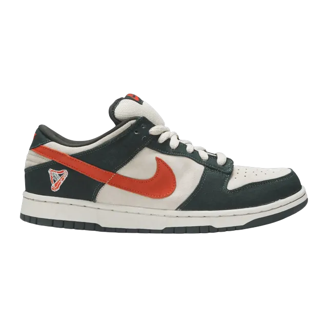Dunk Low Pro SB Eire — Authentic Nike in stock at CLZTURE