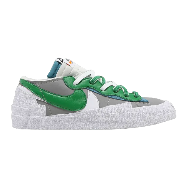 Nike Sacai x Blazer Low Classic Green — Authentic Nike in stock at CLZTURE